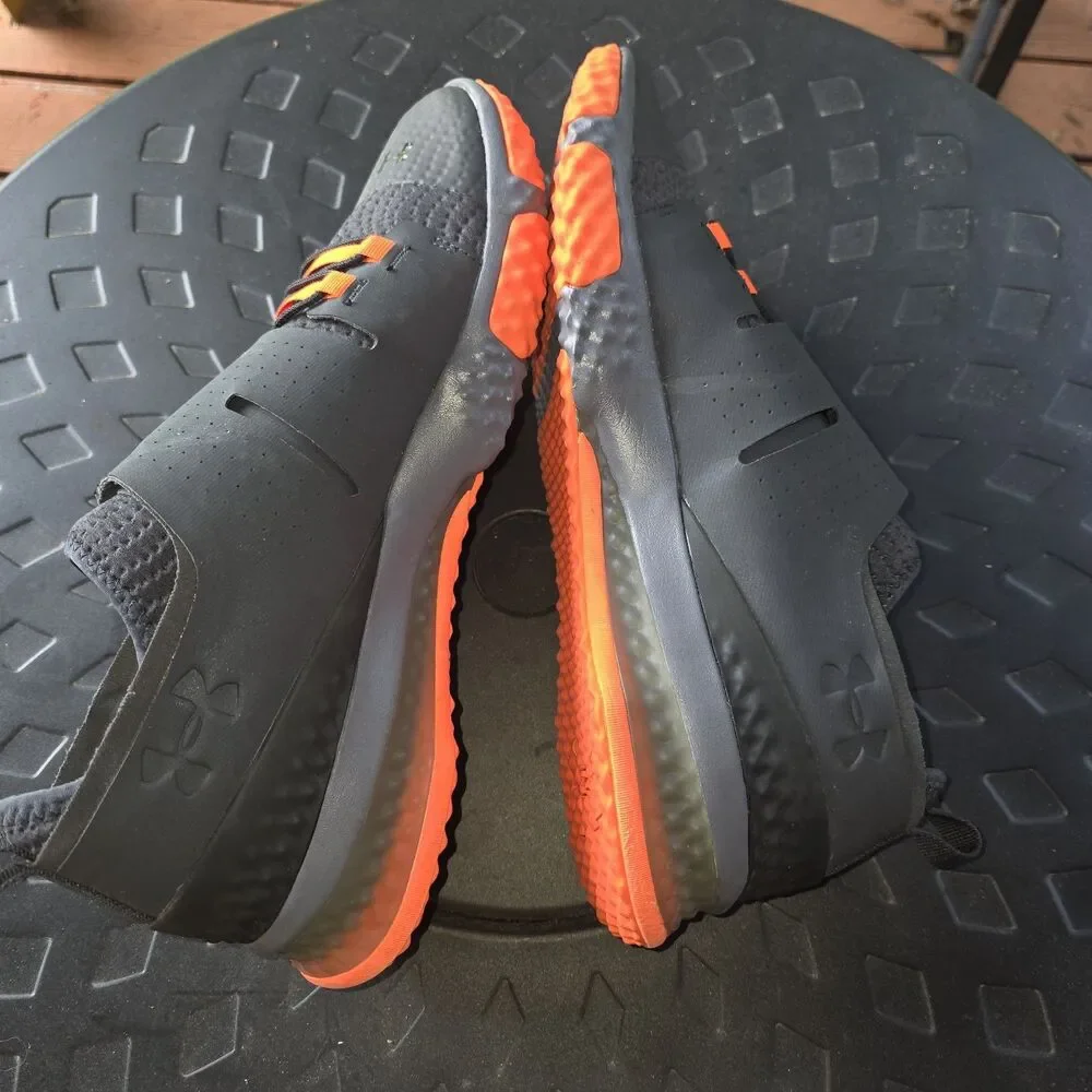 Under Armour Men's Training Team Architech Gray Orange Training Shoes Sz 13
